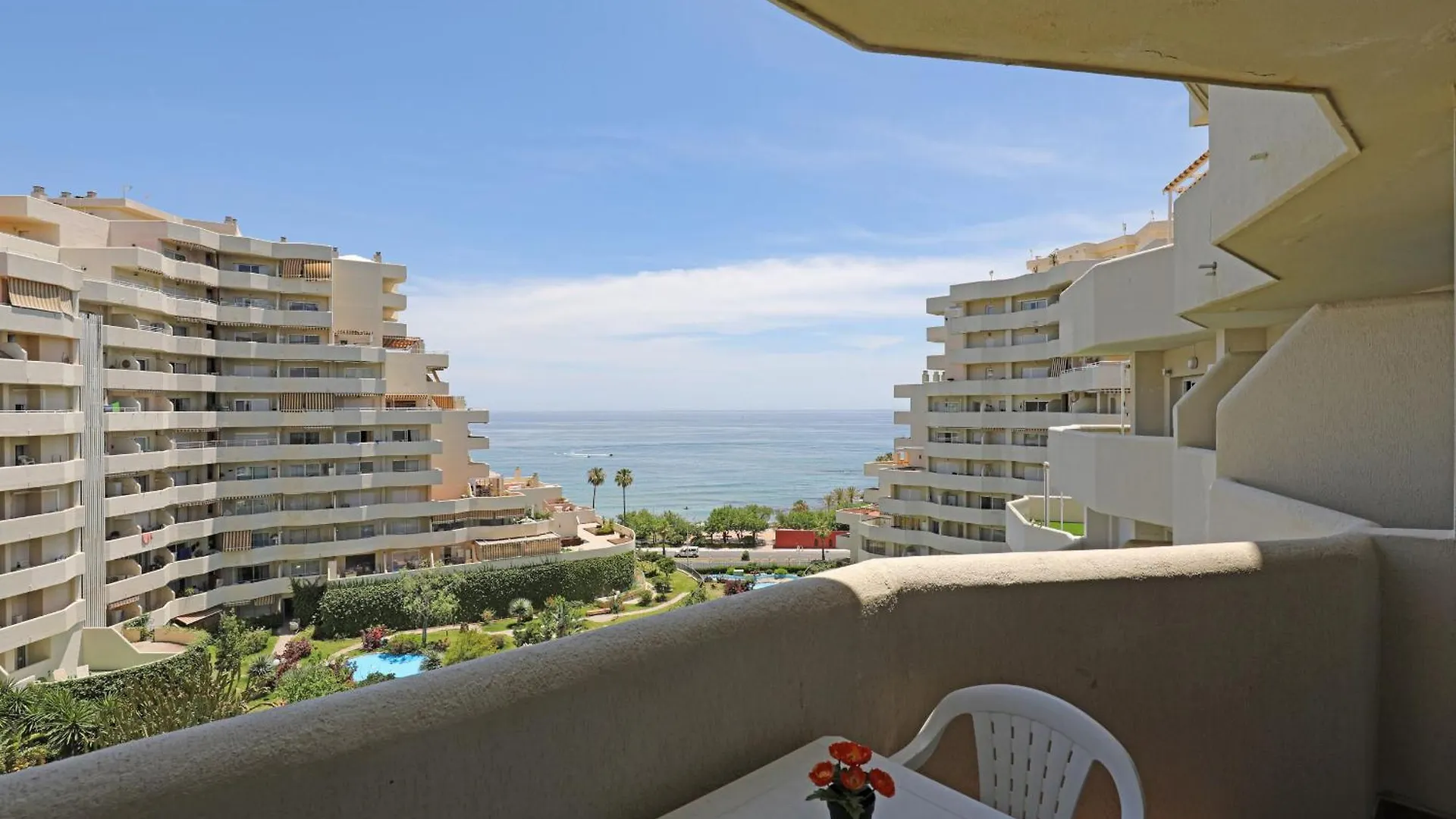Wonderful New 1 Apartment In Benalbeach Benalmadena Spain